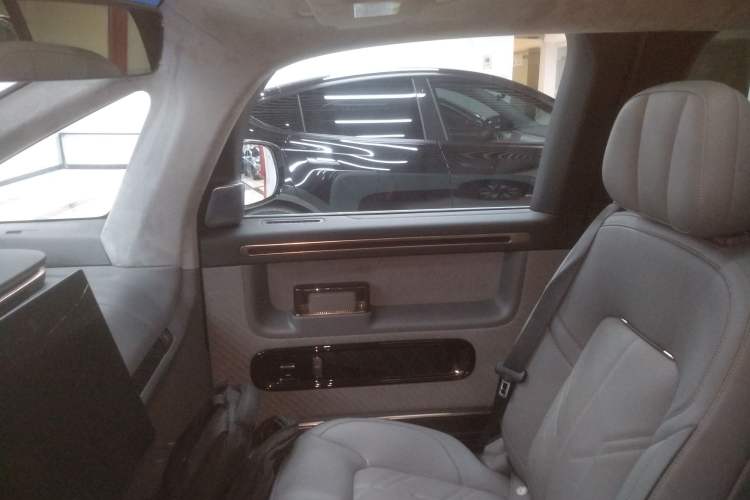Used Zeekr MIX 2025 Long-Range Intelligent Driving Edition Interior 5