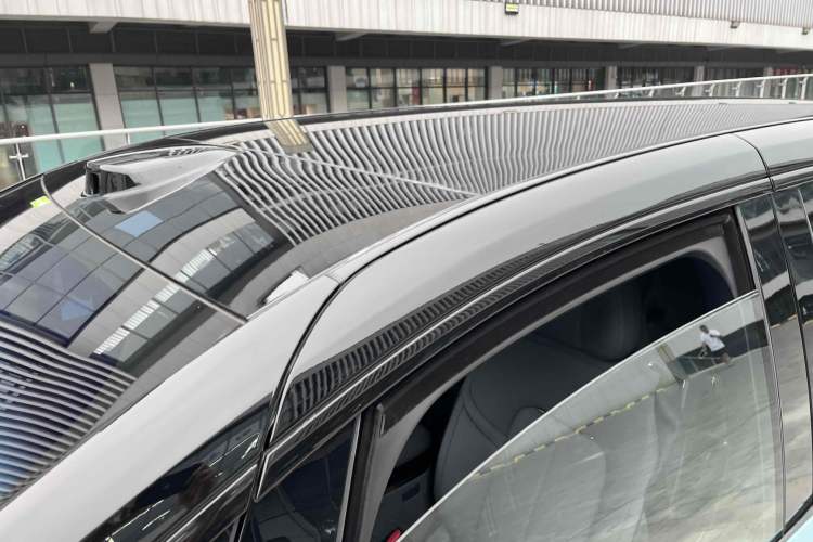 Used Zeekr MIX 2025 Long-Range Intelligent Driving Edition Interior 6