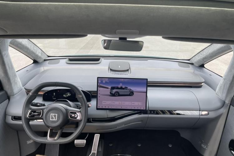Used Zeekr MIX 2025 Long-Range Intelligent Driving Edition Interior 8