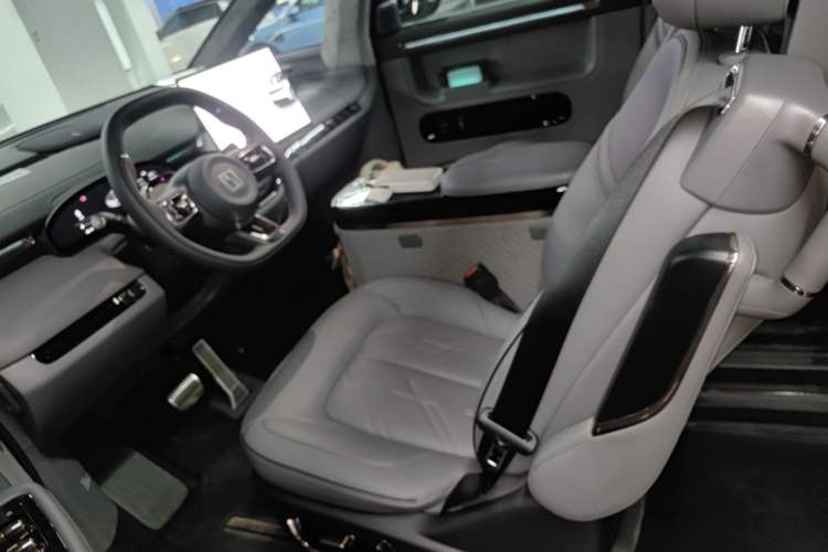 Used Zeekr MIX 2025 Intelligent Driving Version Left Front Seat