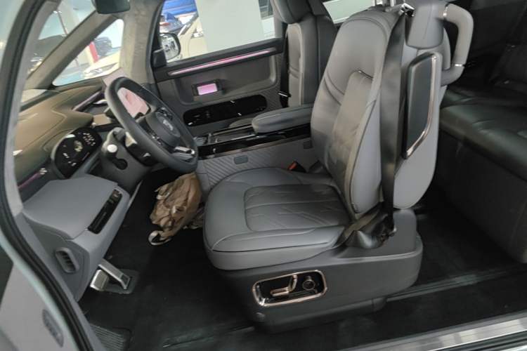Used Zeekr MIX 2025 Intelligent Driving Version Left Front Seat