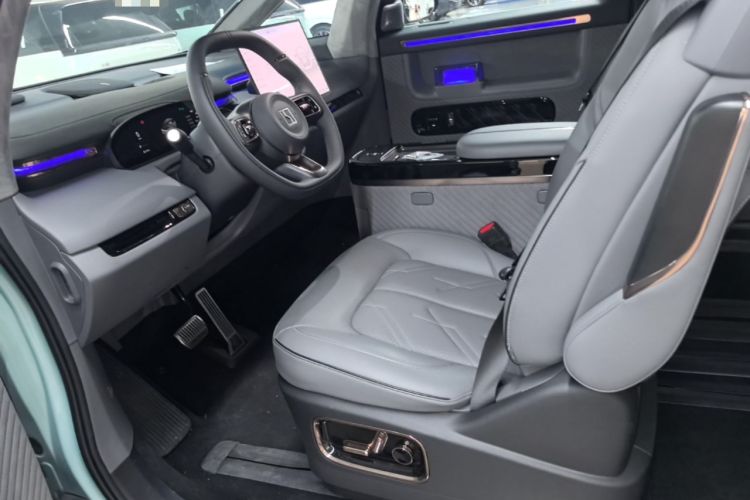 Used Zeekr MIX 2025 Intelligent Driving Version Left Front Seat
