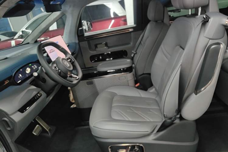 Used Zeekr MIX 2025 Intelligent Driving Version Left Front Seat