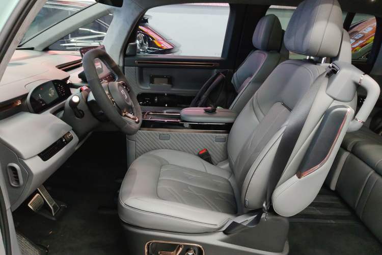 Used Zeekr MIX 2025 Long-Range Intelligent Driving Edition Left Front Seat