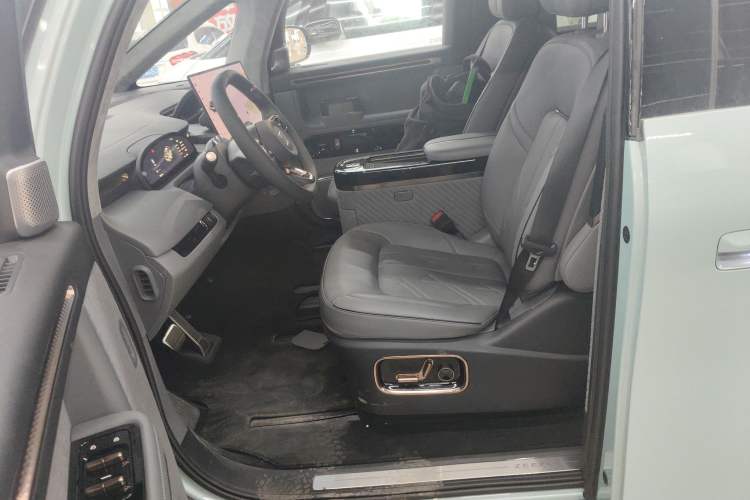 Used Zeekr MIX 2025 Intelligent Driving Version Left Front Seat
