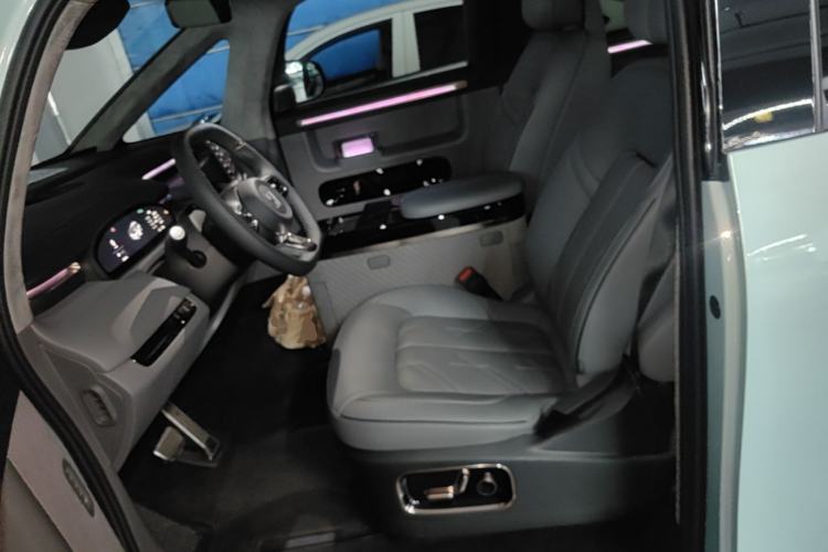 Used Zeekr MIX 2025 Intelligent Driving Version Left Front Seat