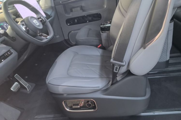 Used Zeekr MIX 2025 Intelligent Driving Version Left Front Seat