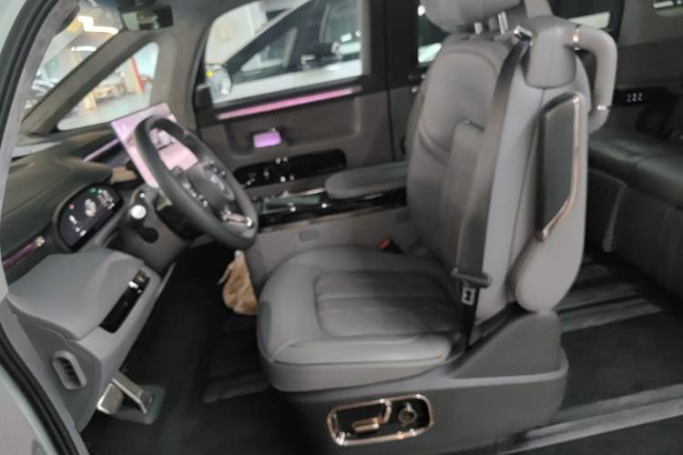 Used Zeekr MIX 2025 Intelligent Driving Version Left Front Seat