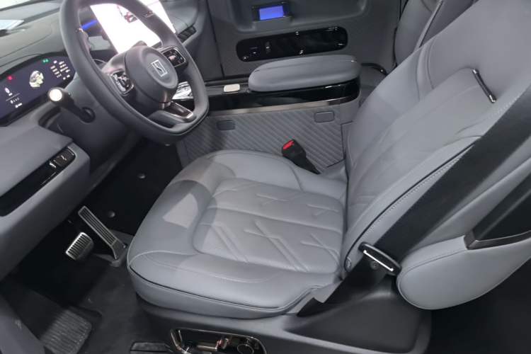 Used Zeekr MIX 2025 Intelligent Driving Version Left Front Seat