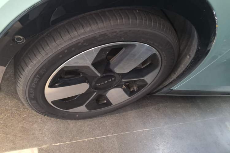 Used Zeekr MIX 2025 Intelligent Driving Version Left Front Wheel Hub
