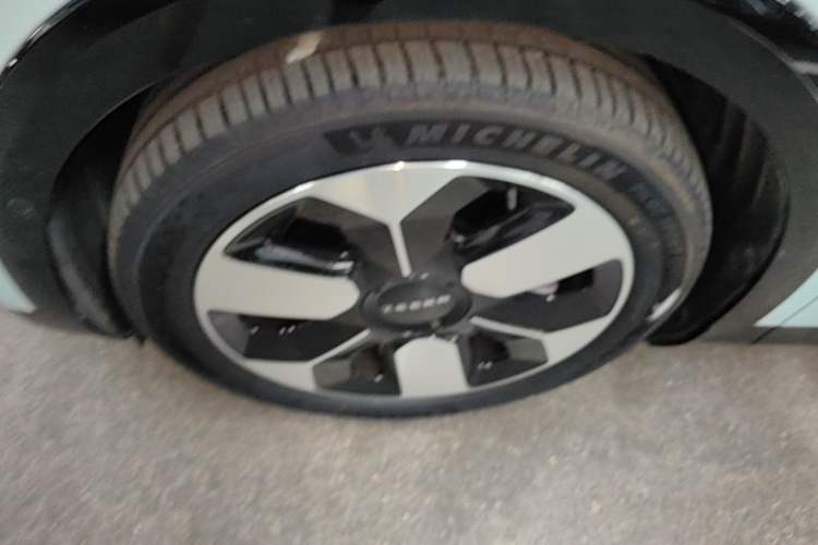 Used Zeekr MIX 2025 Intelligent Driving Version Left Front Wheel Hub