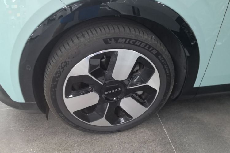 Used Zeekr MIX 2025 Intelligent Driving Version Left Front Wheel Hub