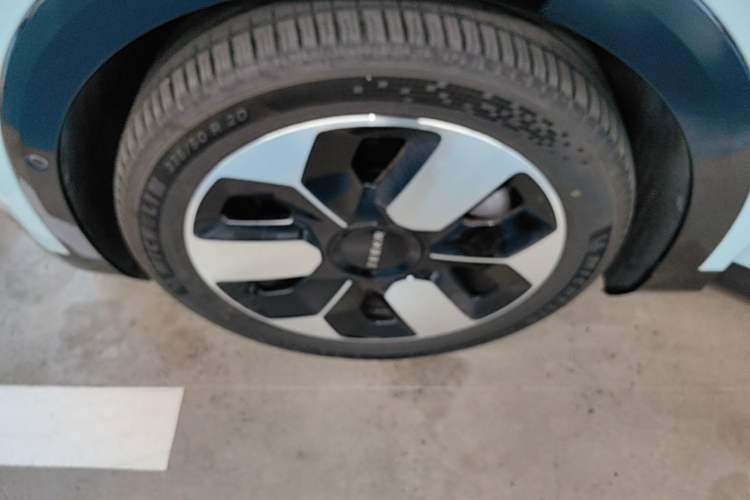 Used Zeekr MIX 2025 Intelligent Driving Version Left Front Wheel Hub