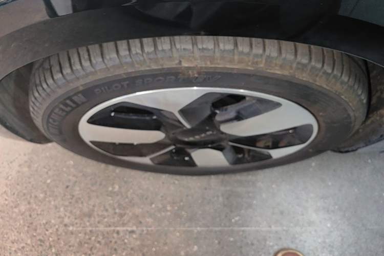 Used Zeekr MIX 2025 Intelligent Driving Version Left Front Wheel Hub