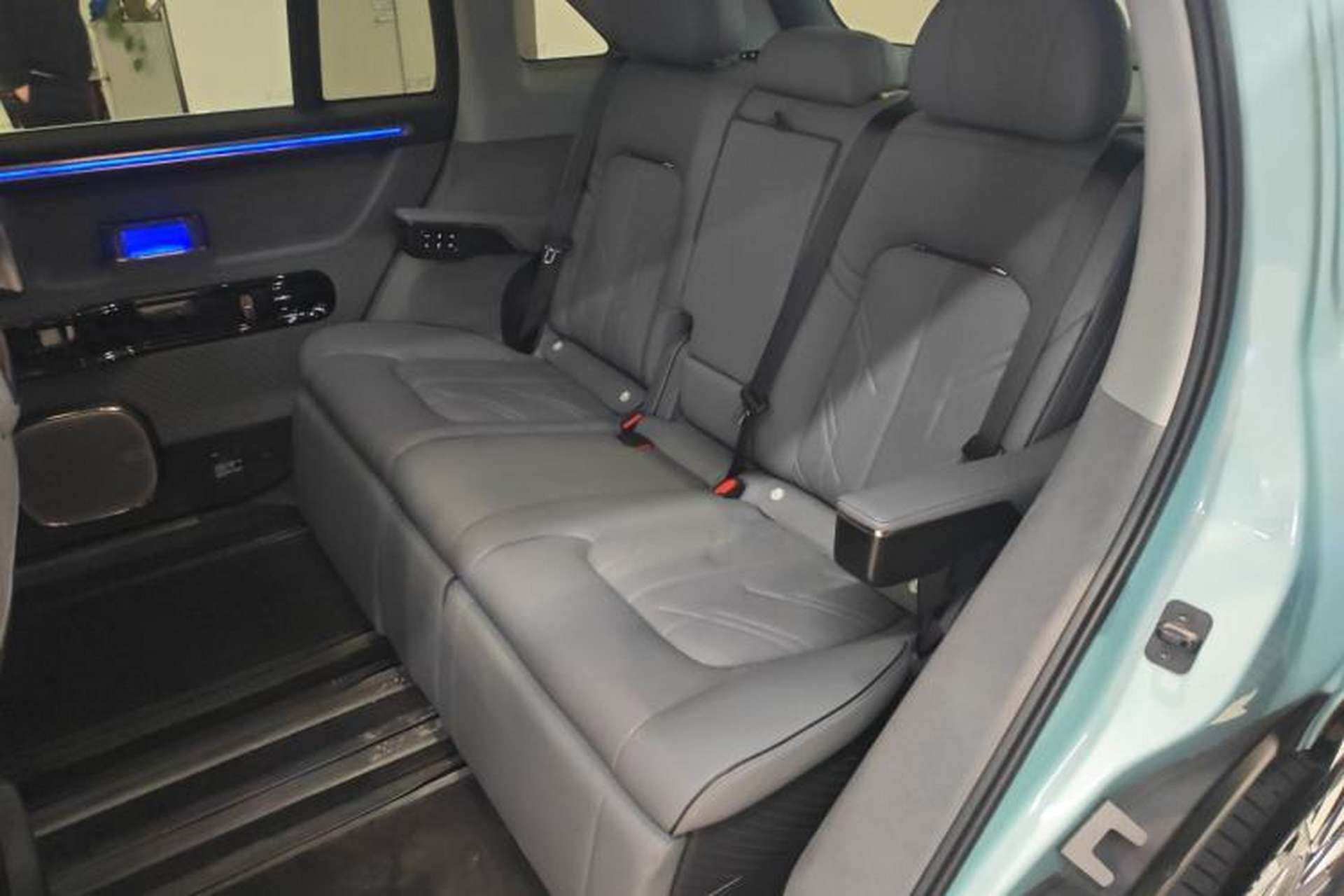 Used Zeekr MIX 2025 Long-Range Intelligent Driving Edition Left Rear Seat