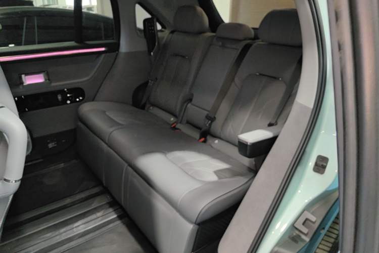 Used Zeekr MIX 2025 Intelligent Driving Version Left Rear Seat