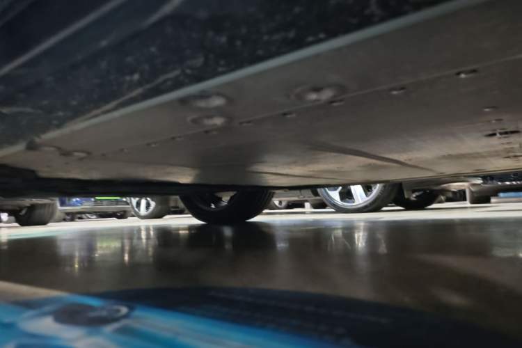 Used Zeekr MIX 2025 Intelligent Driving Version Left Side Sill