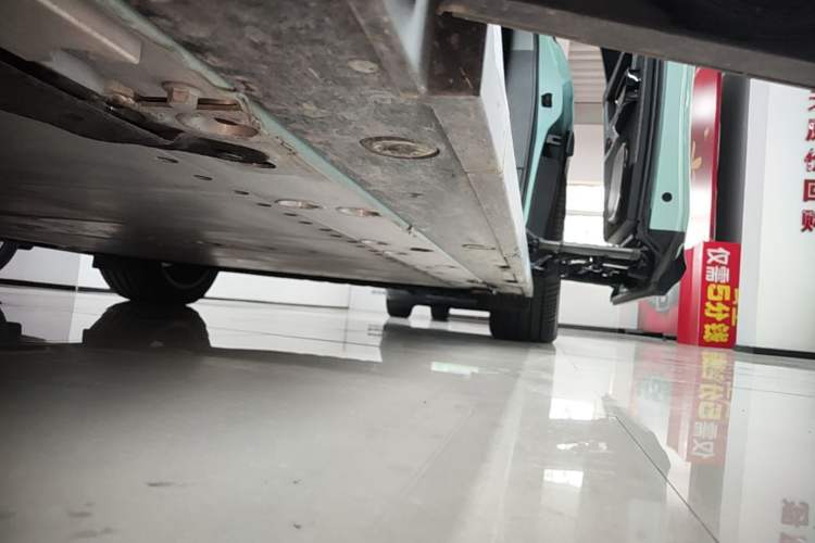 Used Zeekr MIX 2025 Intelligent Driving Version Left Side Sill