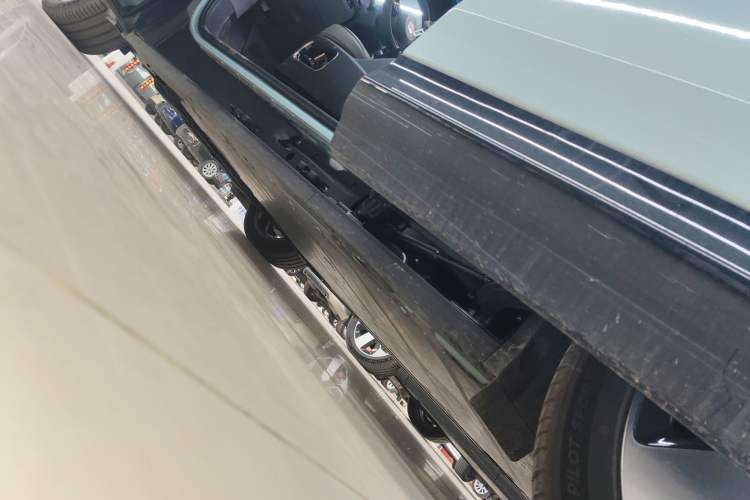 Used Zeekr MIX 2025 Intelligent Driving Version Left Side Sill