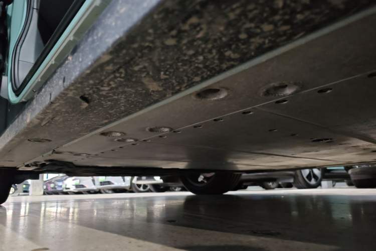 Used Zeekr MIX 2025 Intelligent Driving Version Left Side Sill