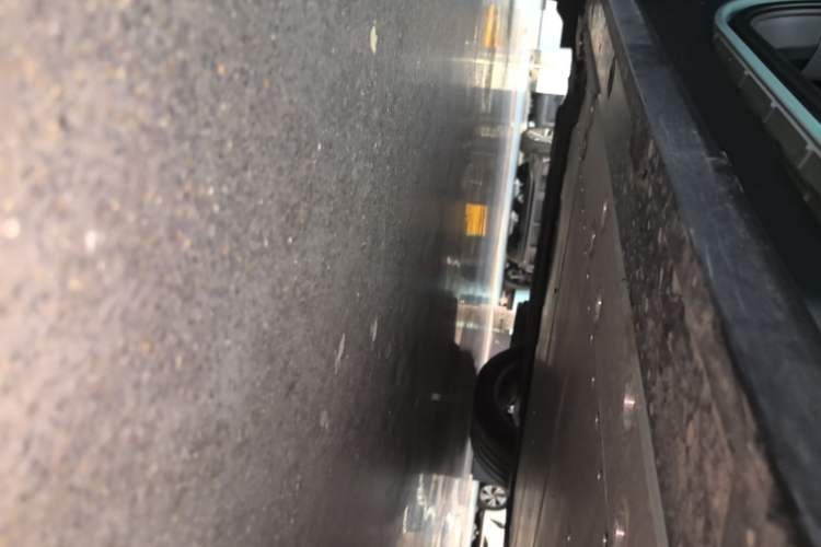 Used Zeekr MIX 2025 Intelligent Driving Version Left Side Sill
