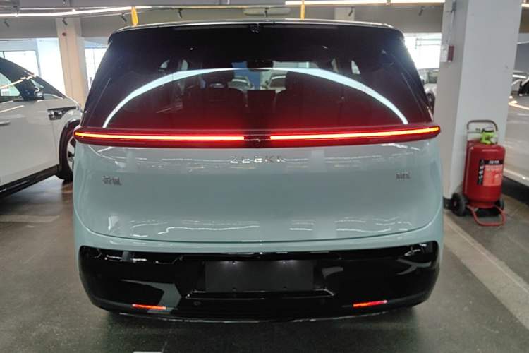 Used Zeekr MIX 2025 Intelligent Driving Version Rear