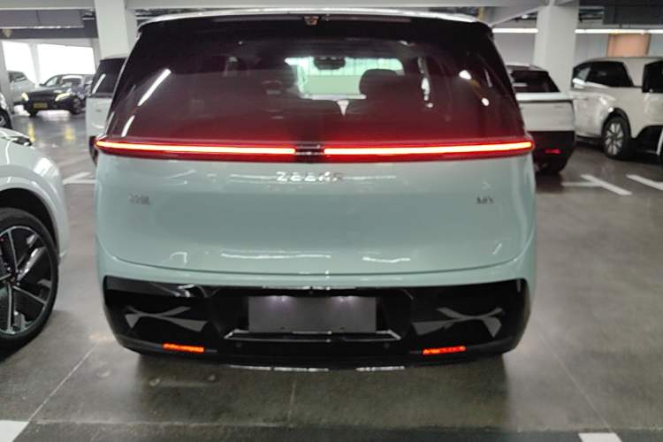Used Zeekr MIX 2025 Intelligent Driving Version Rear