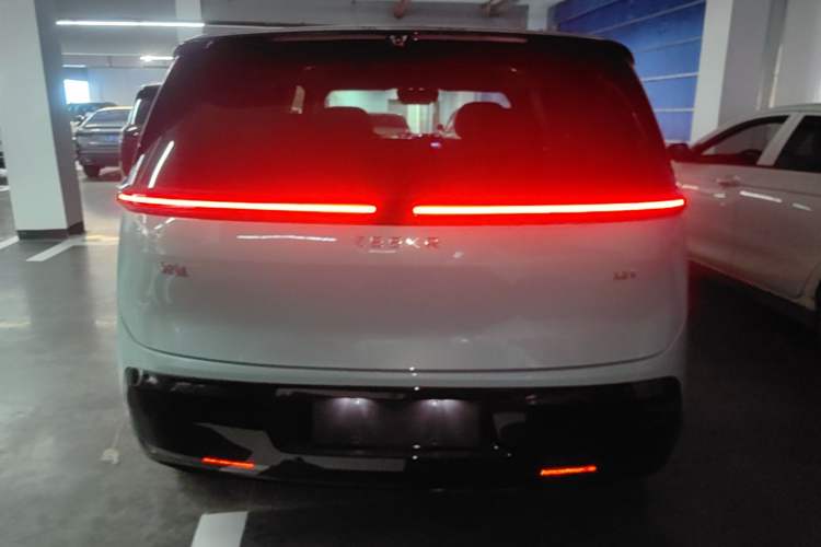 Used Zeekr MIX 2025 Intelligent Driving Version Rear
