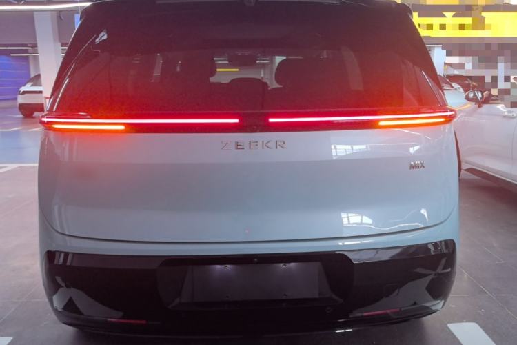 Used Zeekr MIX 2025 Intelligent Driving Version Rear