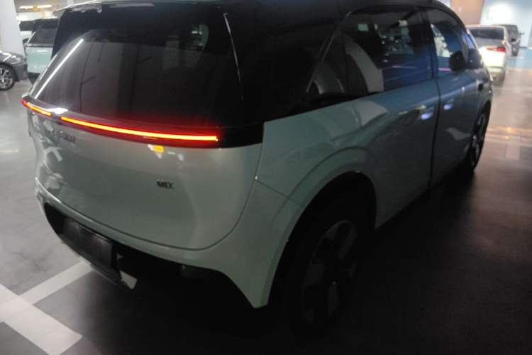 Used Zeekr MIX 2025 Intelligent Driving Version Rear Right 45 Deg