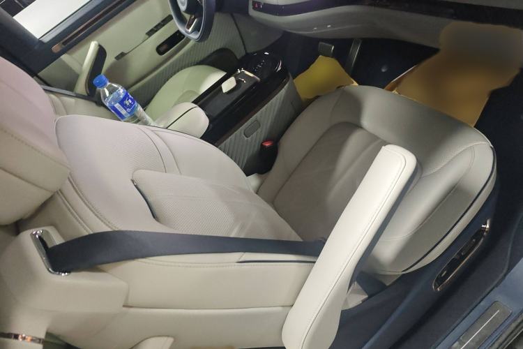 Used Zeekr MIX 2025 Long-Range Intelligent Driving Edition Right Front Seat