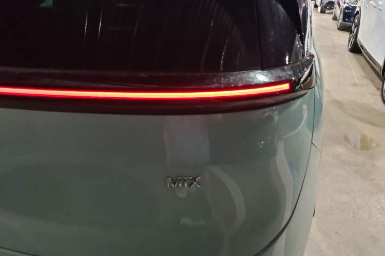 Used Zeekr MIX 2025 Intelligent Driving Version Right Rear Taillight