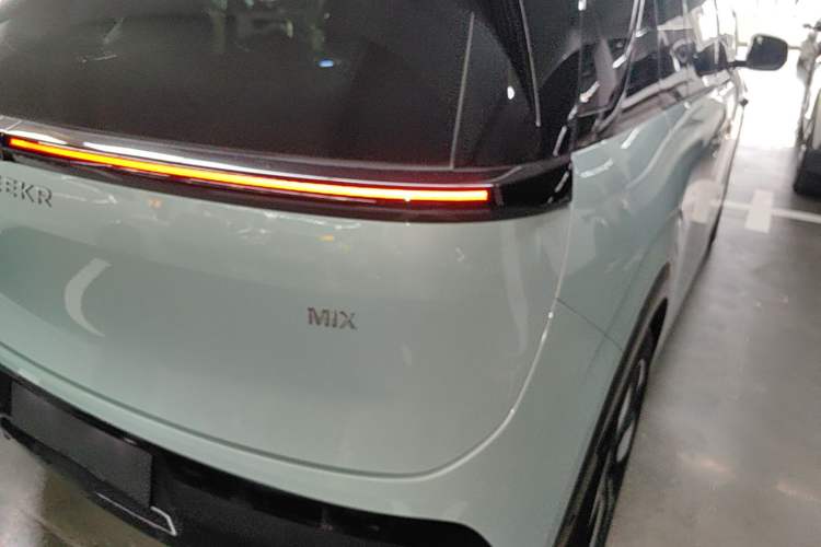Used Zeekr MIX 2025 Intelligent Driving Version Right Rear Taillight