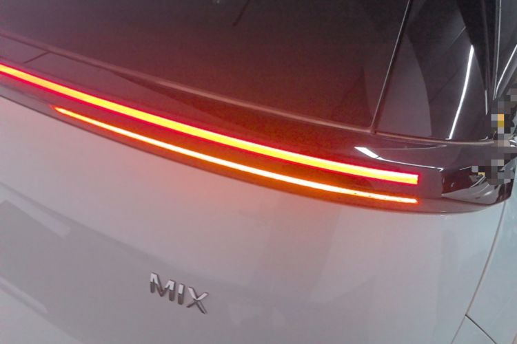 Used Zeekr MIX 2025 Intelligent Driving Version Right Rear Taillight