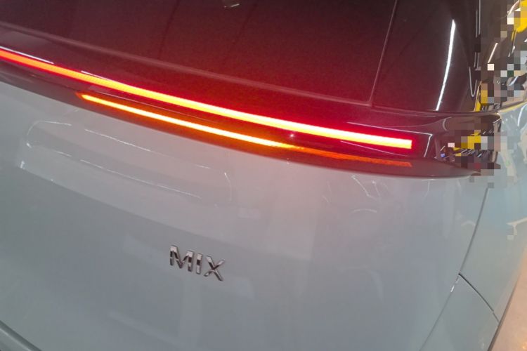Used Zeekr MIX 2025 Intelligent Driving Version Right Rear Taillight