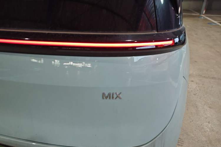 Used Zeekr MIX 2025 Intelligent Driving Version Right Rear Taillight