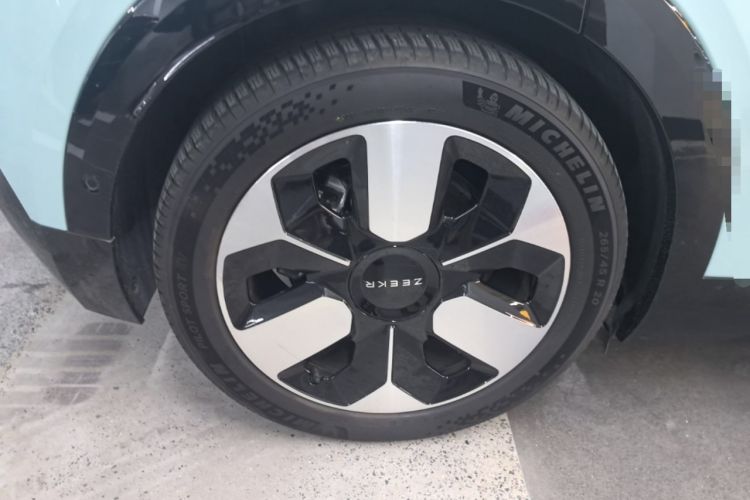 Used Zeekr MIX 2025 Intelligent Driving Version Right Rear Wheel Hub