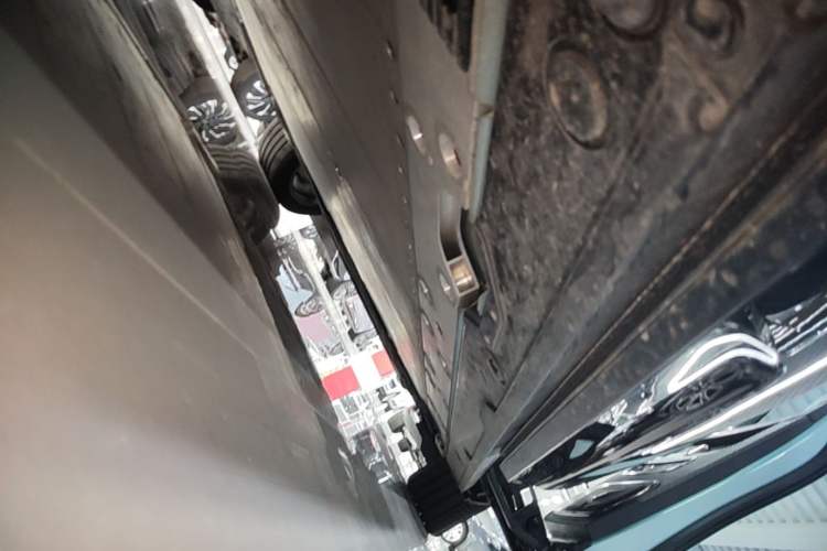 Used Zeekr MIX 2025 Intelligent Driving Version Right Side Sill