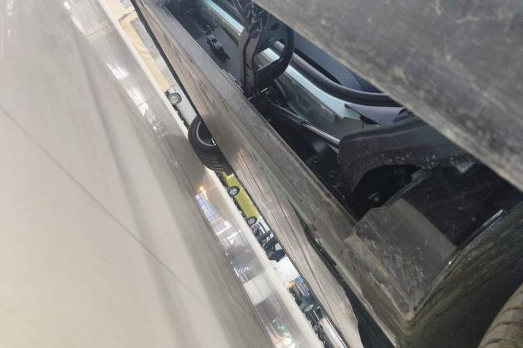 Used Zeekr MIX 2025 Intelligent Driving Version Right Side Sill