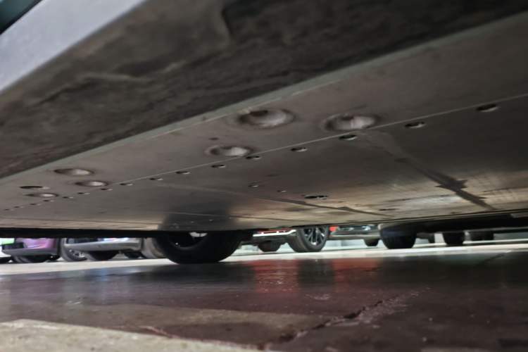 Used Zeekr MIX 2025 Intelligent Driving Version Right Side Sill