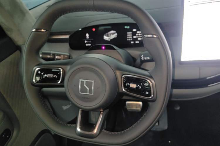 Used Zeekr MIX 2025 Intelligent Driving Version Steering Wheel