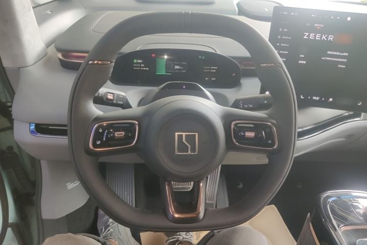 Used Zeekr MIX 2025 Intelligent Driving Version Steering Wheel