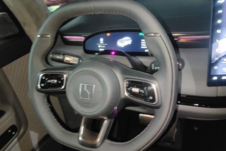 Used Zeekr MIX 2025 Intelligent Driving Version Steering Wheel