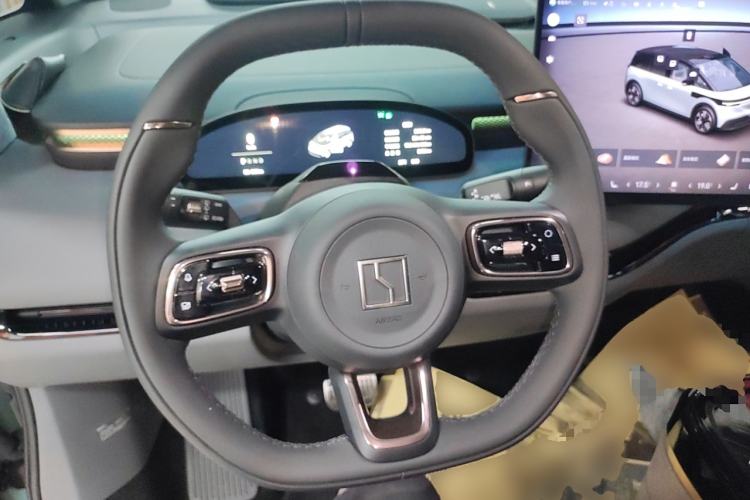 Used Zeekr MIX 2025 Long-Range Intelligent Driving Edition Steering Wheel