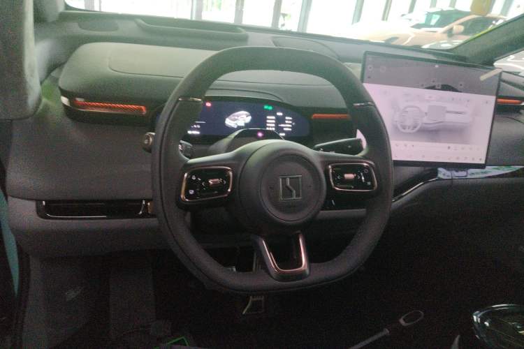 Used Zeekr MIX 2025 Long-Range Intelligent Driving Edition Steering Wheel