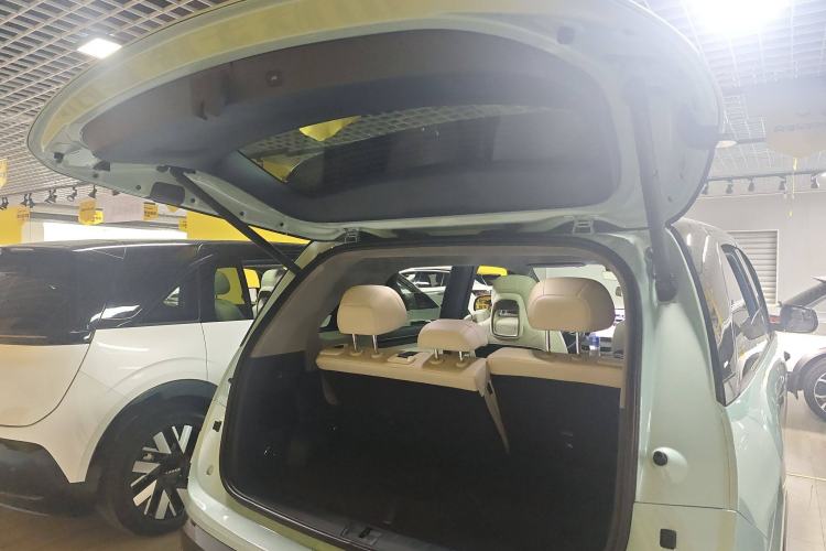 Used Zeekr MIX 2025 Long-Range Intelligent Driving Edition Trunk