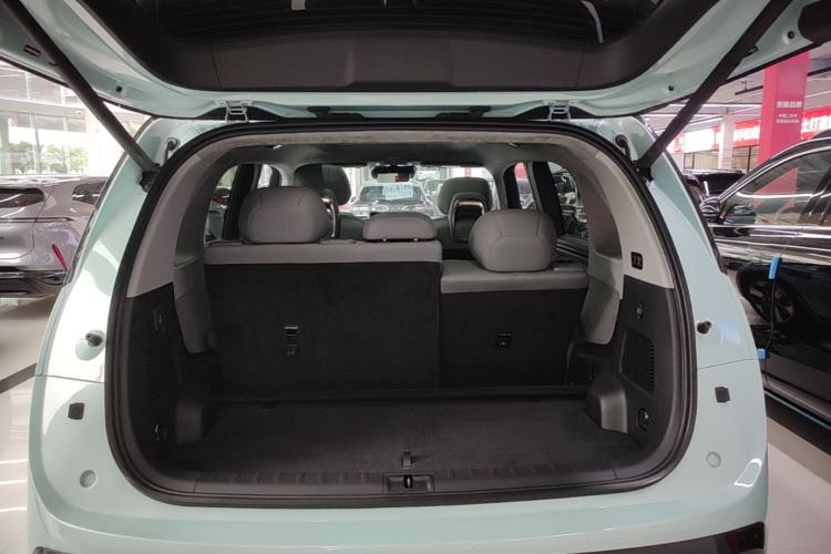 Used Zeekr MIX 2025 Intelligent Driving Version Trunk