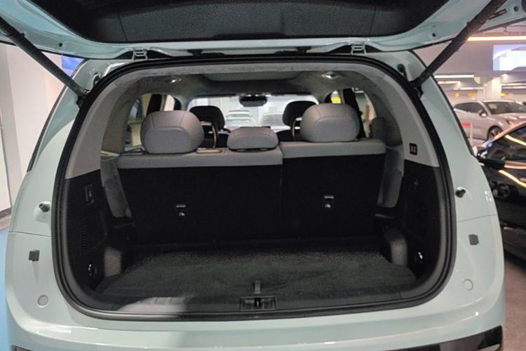 Used Zeekr MIX 2025 Intelligent Driving Version Trunk