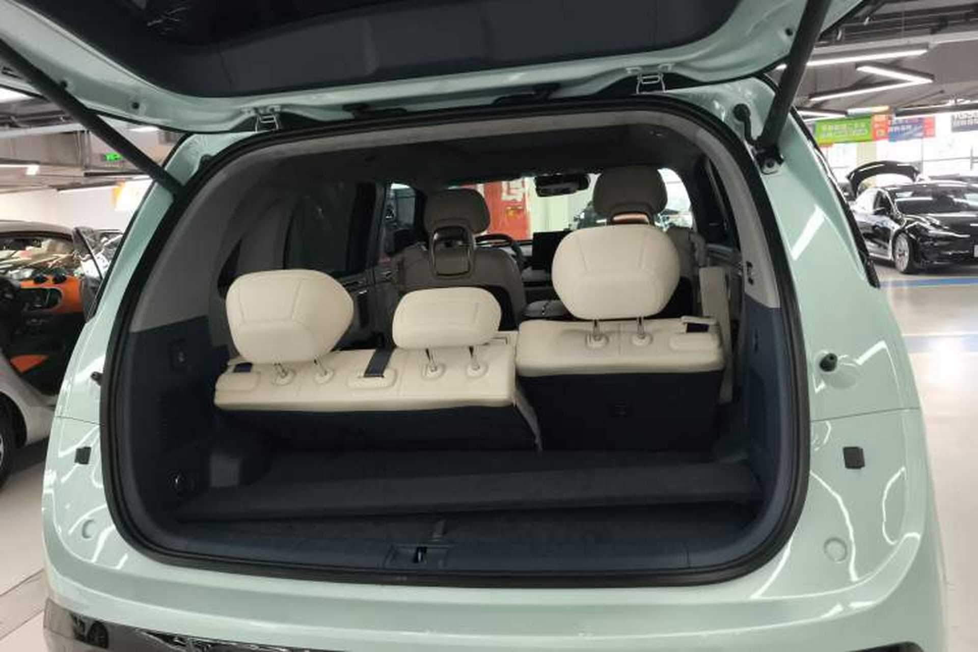 Used Zeekr MIX 2025 Intelligent Driving Version Trunk