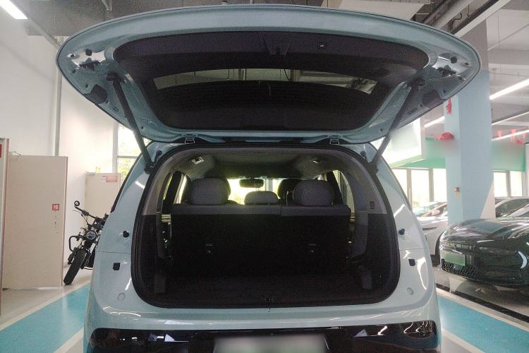 Used Zeekr MIX 2025 Long-Range Intelligent Driving Edition Trunk